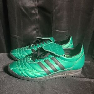 Adidas Men's Emerald Green Athletic Shoes